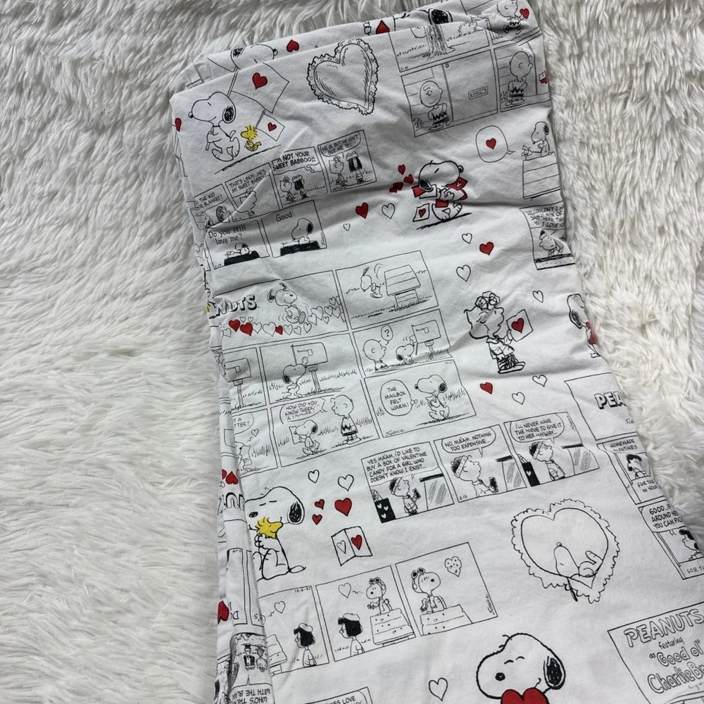 Pottery Barn Kids Snoopy Peanuts Valentine King Flat Sheet Organic Hearts PBK